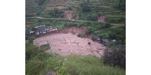 उत्तराखंड : चमोली में बादल फटने से 5 लोग लापता, छह घर ध्वस्त